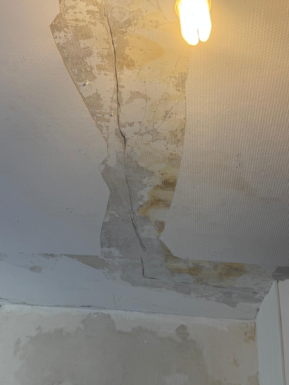 Salle de bain rénovée — plomberie et carrelage BS David Renov